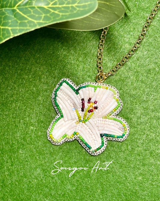 White Dentalium Lilly Pendant