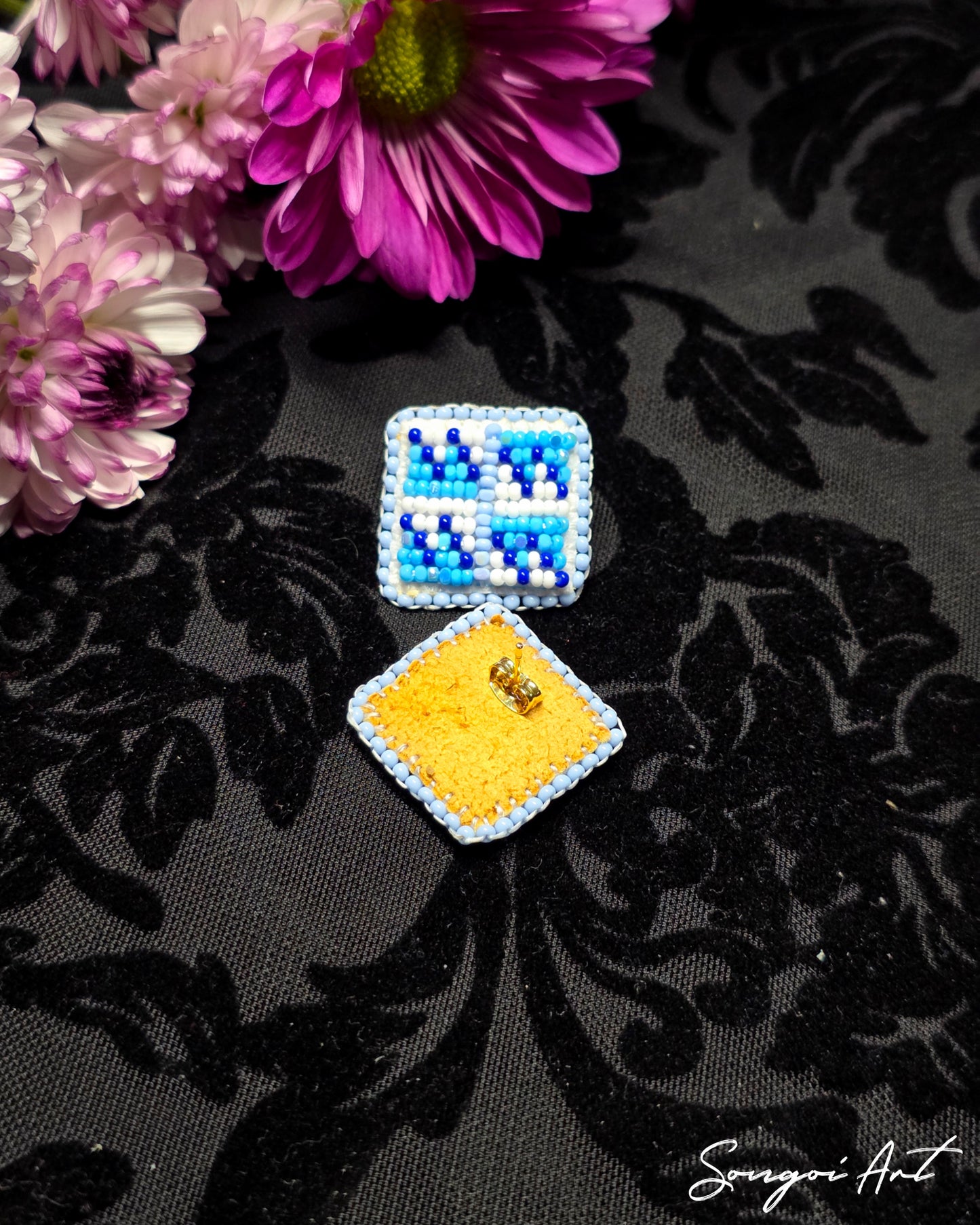 Mini Blue Geos