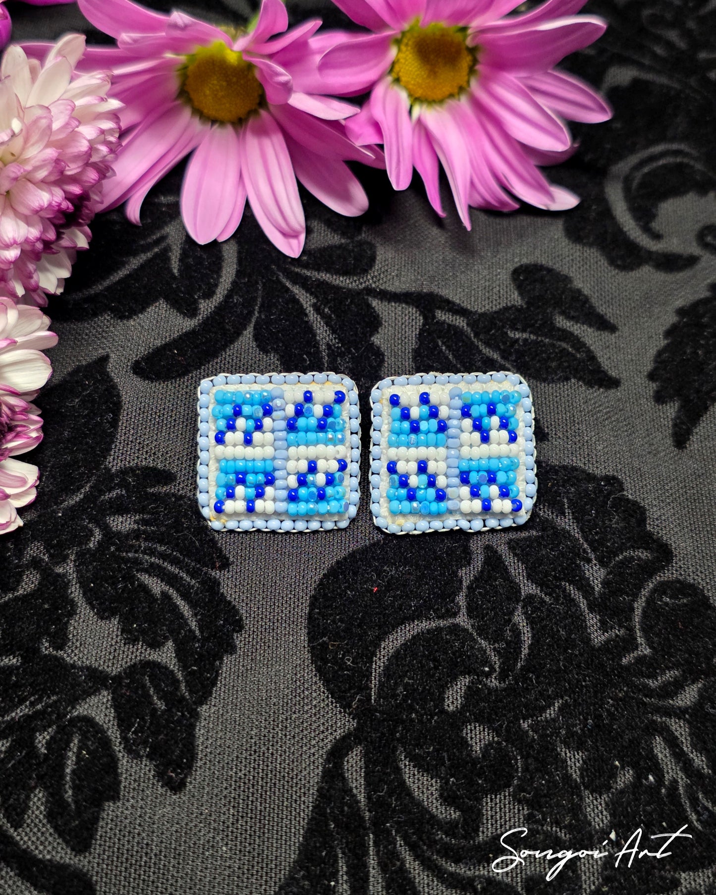 Mini Blue Geos